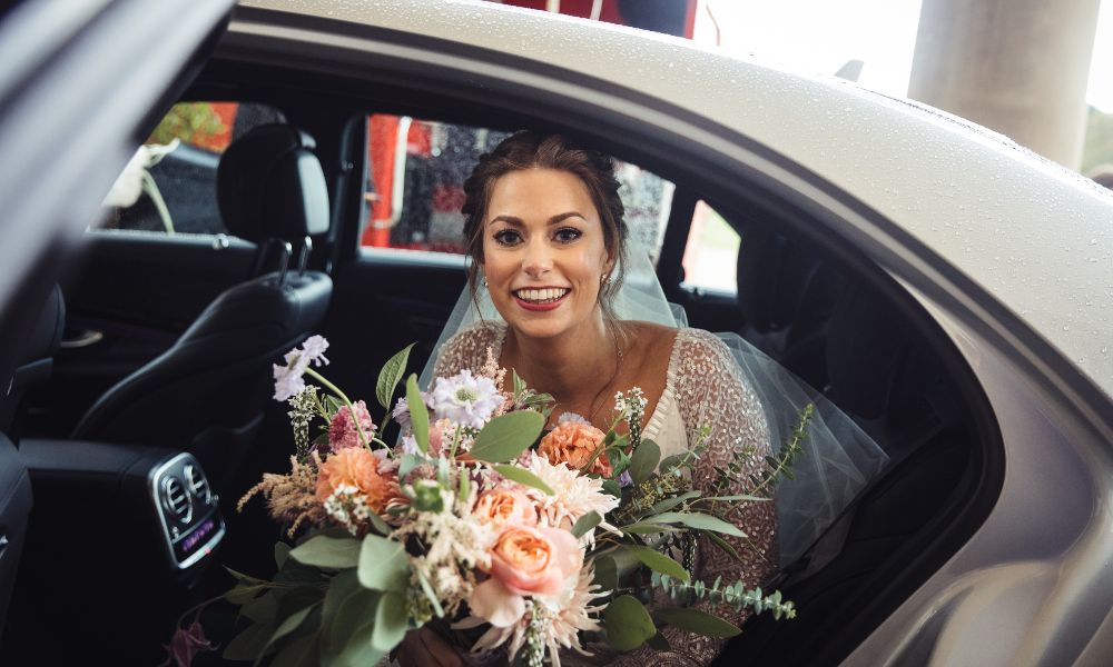 Nottinghamshire Church Wedding Car Hire - Bride
